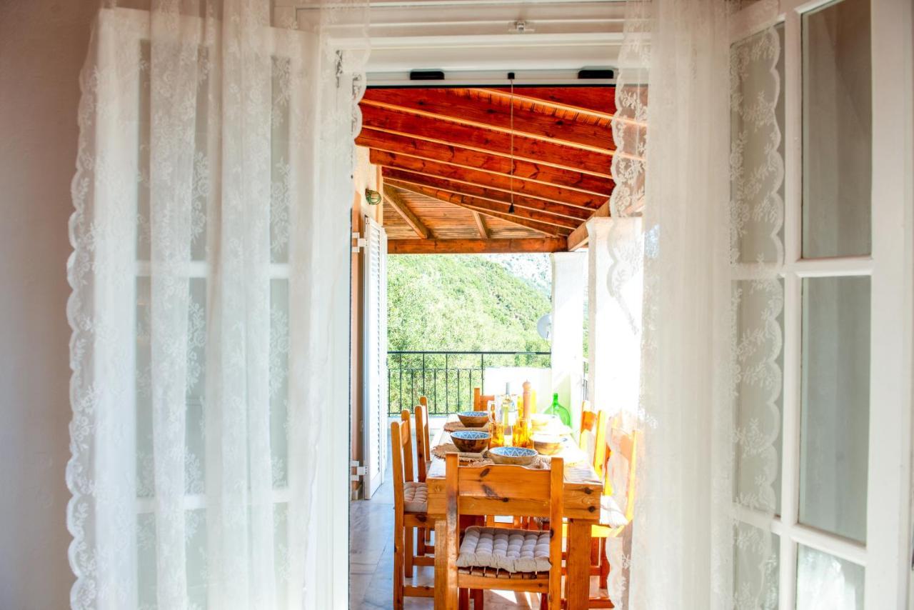Aphrodite'S Maisonette On Corfu Island บาร์บาตี ภายนอก รูปภาพ